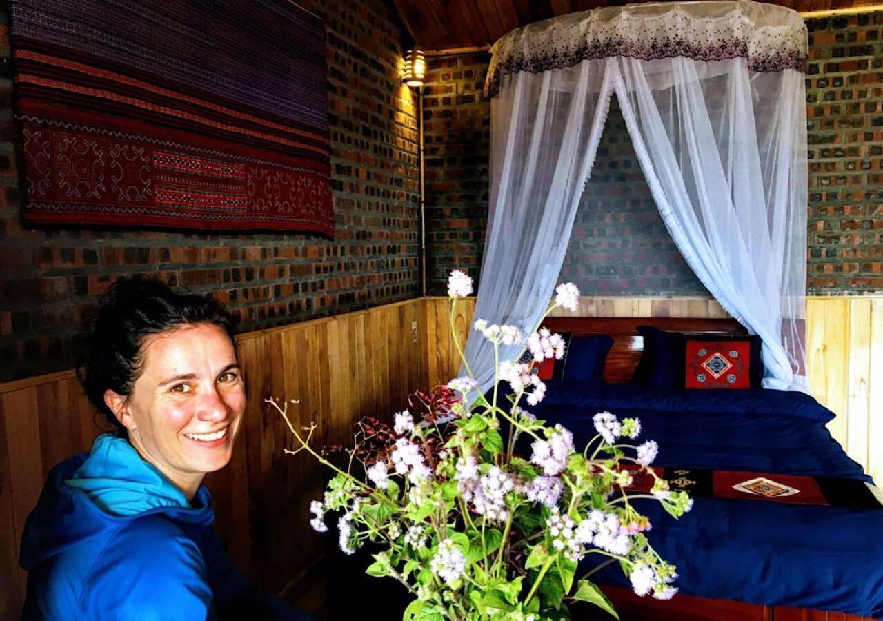 Sapa Hmong Bungalow Homestay Extérieur photo