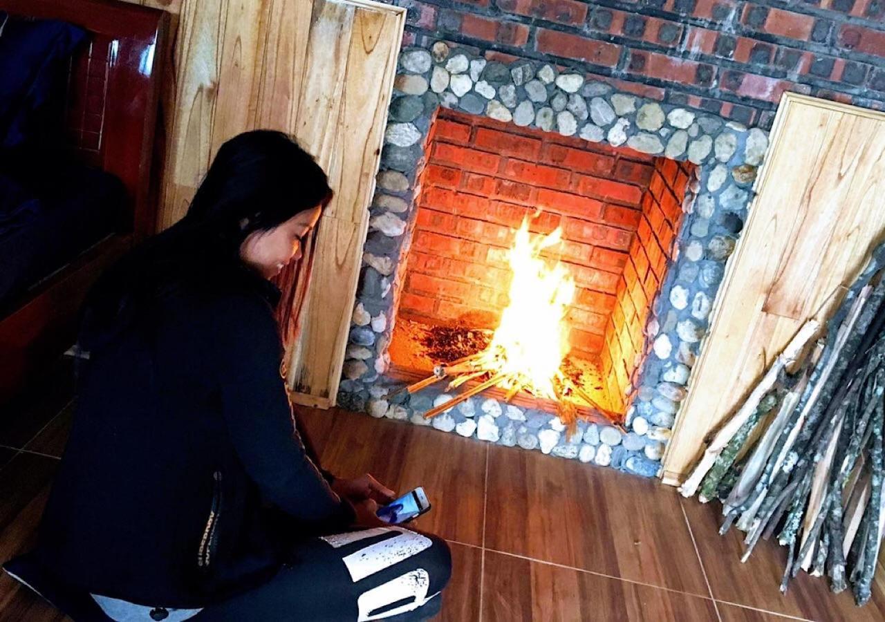 Sapa Hmong Bungalow Homestay Extérieur photo